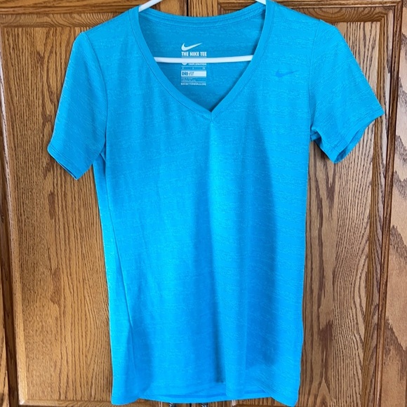Nike Tops - Teal blue Nike T-shirt size S🔥🔥